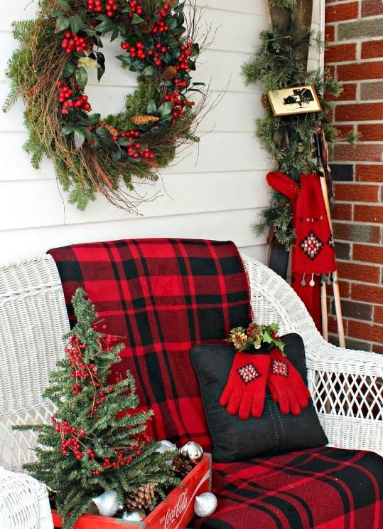 Using Plaid in Hoilday Decor